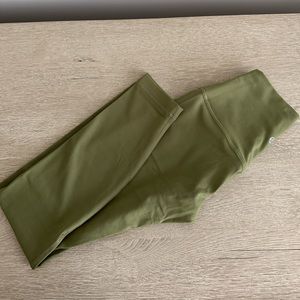 LULULEMON align pants in green
